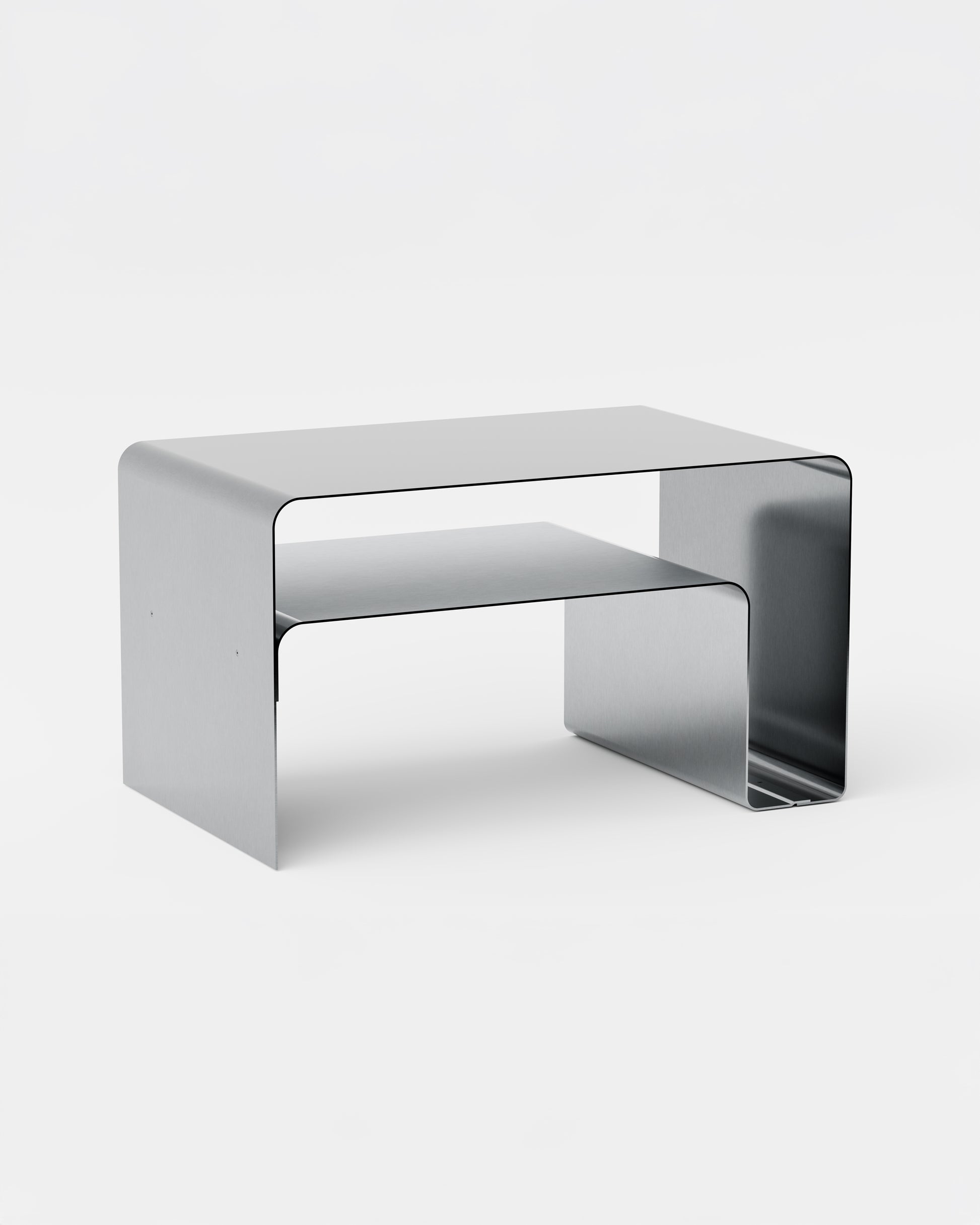 Sofabord med hylde i metal. Moderne sofabord i aluminium med opbevaring.