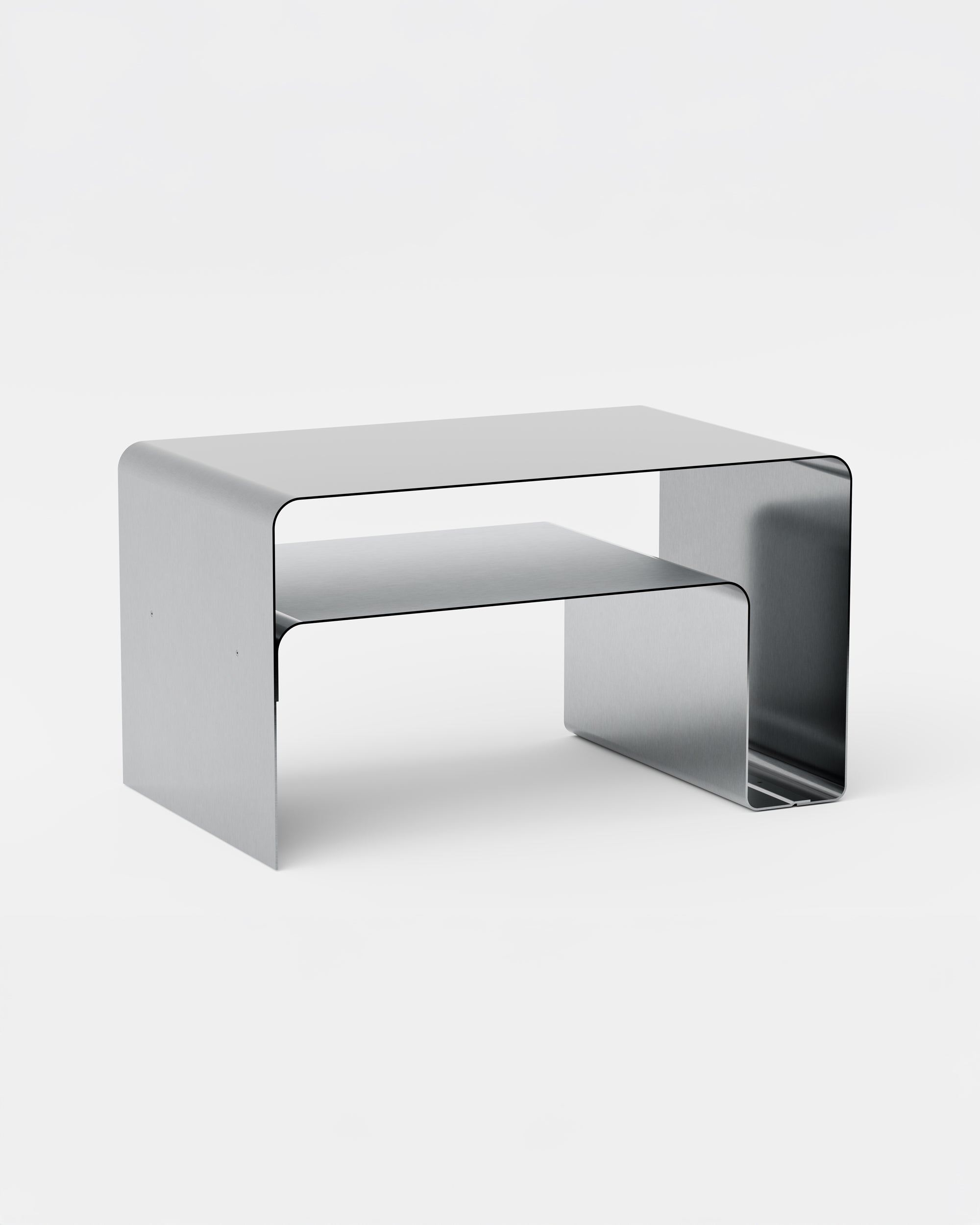 Sofabord med hylde i metal. Moderne sofabord i aluminium med opbevaring.